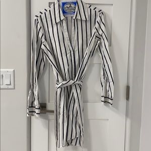 Cupcakes and Cashmere tie waist dress